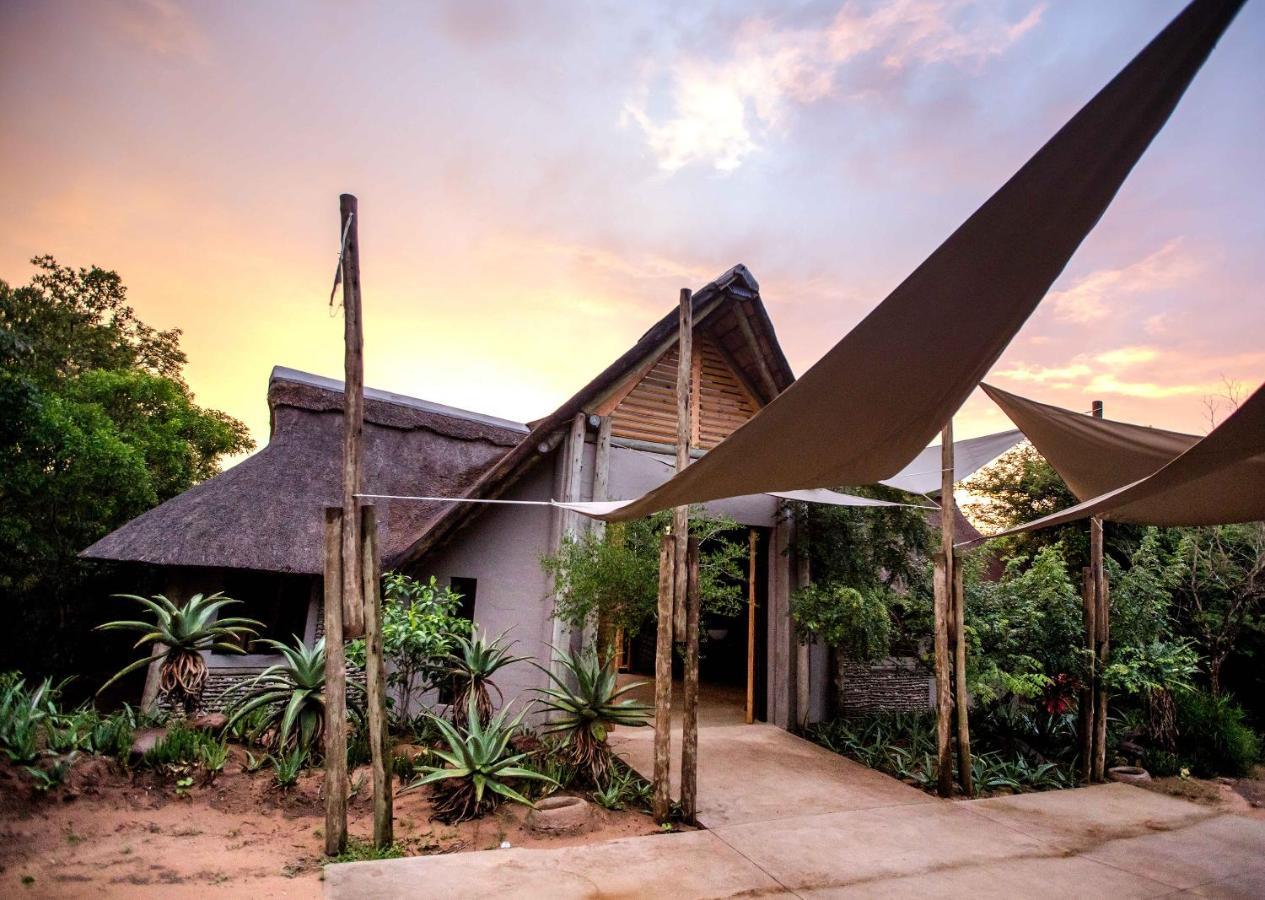 Royal Thonga Safari Lodge Sihangwane エクステリア 写真