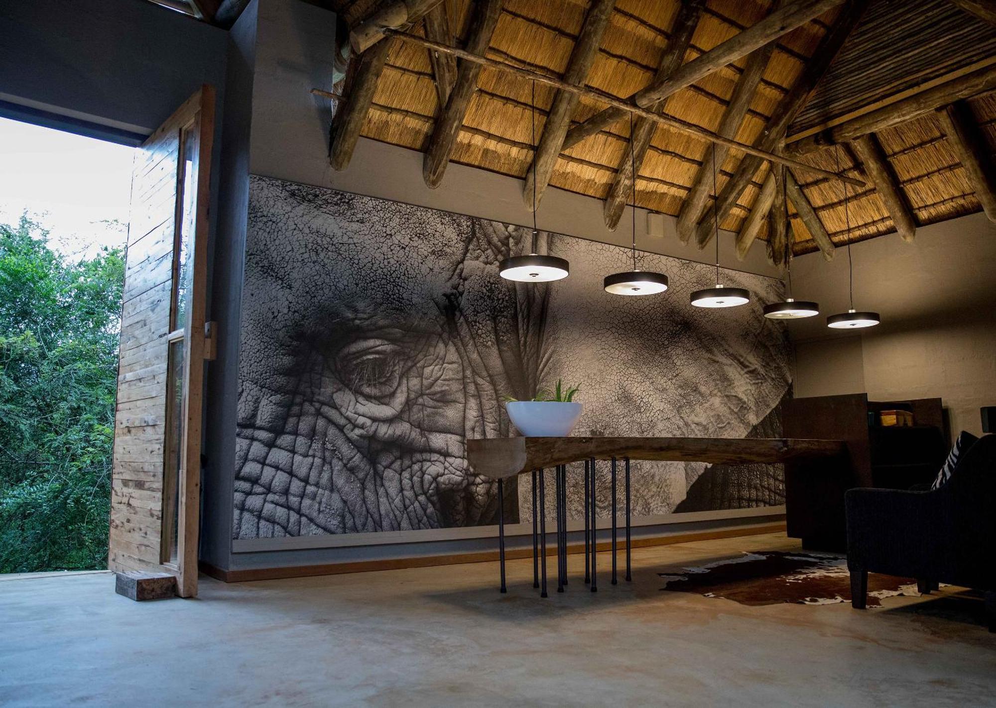Royal Thonga Safari Lodge Sihangwane エクステリア 写真