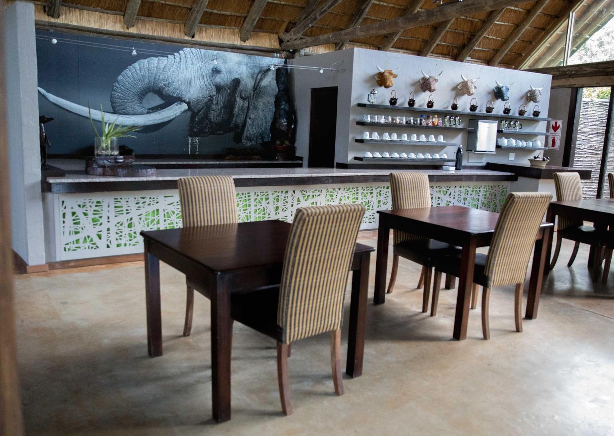 Royal Thonga Safari Lodge Sihangwane エクステリア 写真