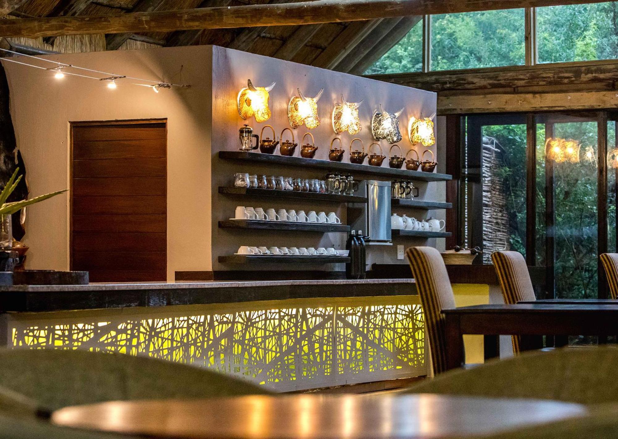 Royal Thonga Safari Lodge Sihangwane エクステリア 写真