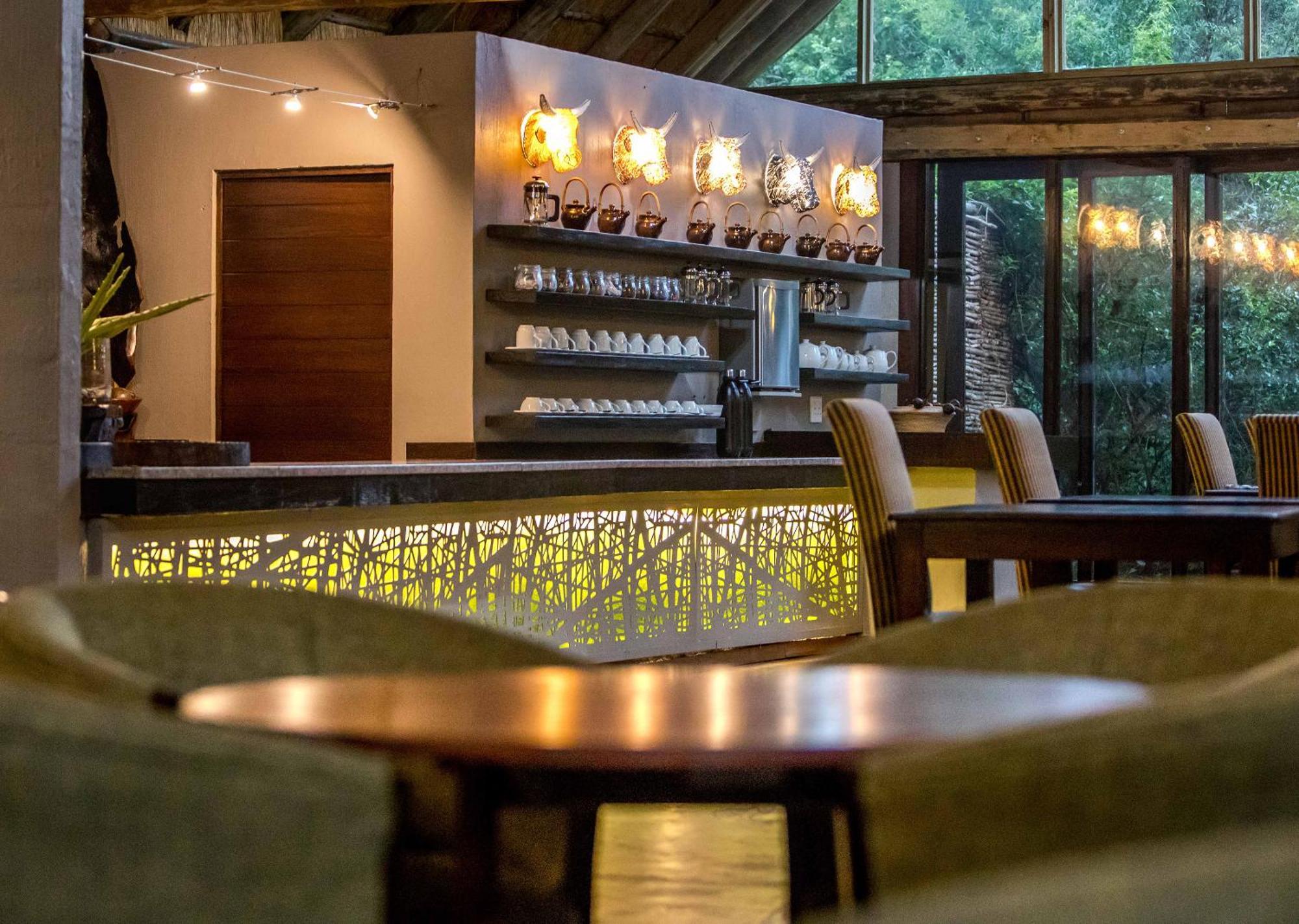 Royal Thonga Safari Lodge Sihangwane エクステリア 写真