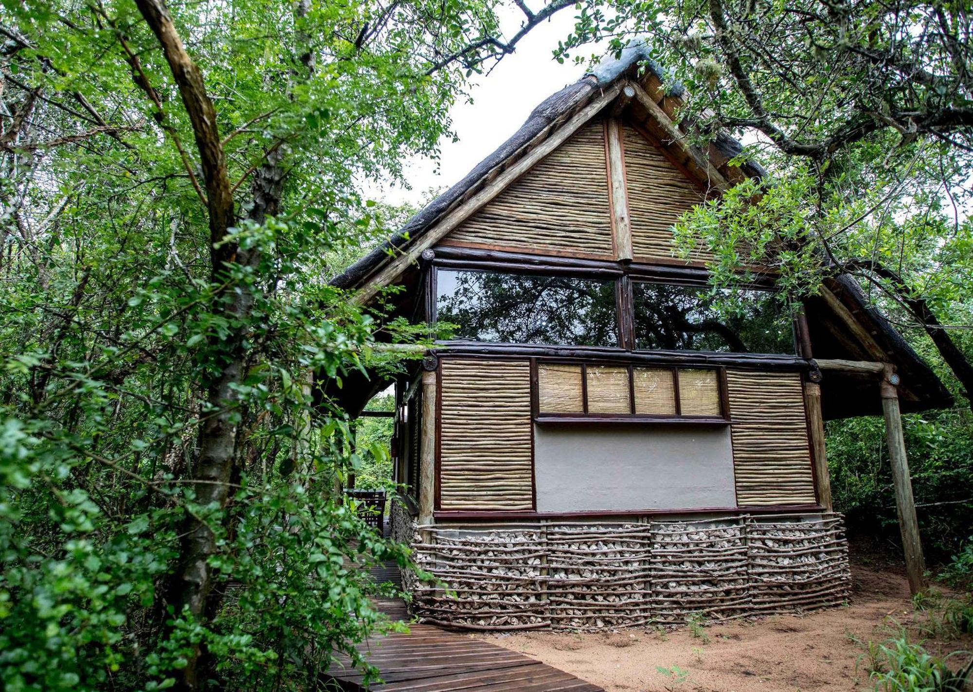 Royal Thonga Safari Lodge Sihangwane エクステリア 写真